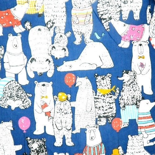 Tissu coton ours polaire sur fond bleu pour enfant 160 x 50 cm