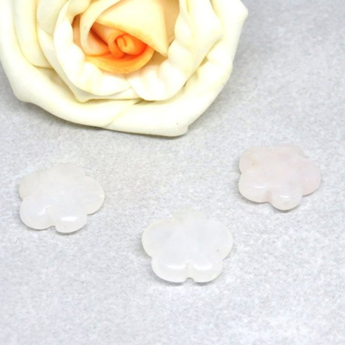 3 perles fleur pierre quartz blanche 15 mm
