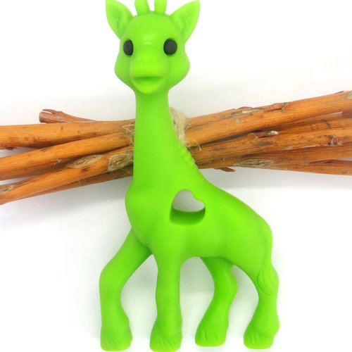 Anneau de dentition girafe en silicone alimentaire vert pomme
