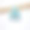 Perle en bois crochet coton bleu clair 20 mm