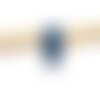 Perle en bois crochet coton bleu foncé attache tétine 20 mm