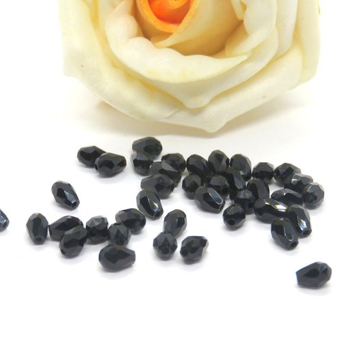 30 perles cristal à facettes petite olive noire 3 x 5