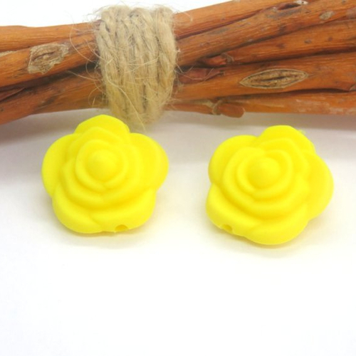 2 perles fleur en silicone jaune dentition