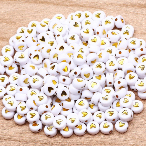 50 perles rondes formes cœur acrylique doré 7 mm
