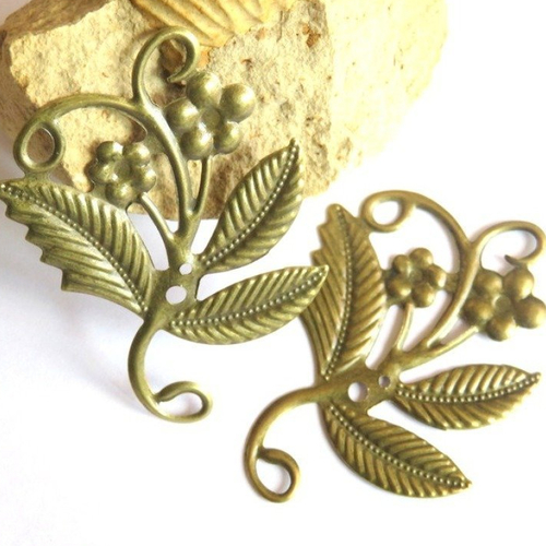 10 pendentifs feuilles métal bronze arabesque 36 x 51 mm