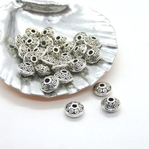 20 perles métal toupies gravées intercalaires argentées 76mm