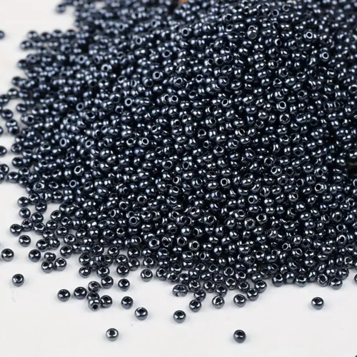 1500 perles de rocaille noire 2 mm