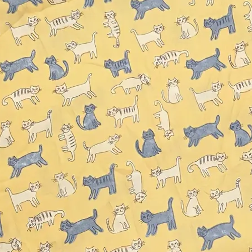 Tissu polyester chat sur fond jaune 160 x 50 cm