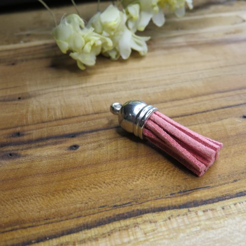 Pompon / gland suédine coupole argentée brique clair