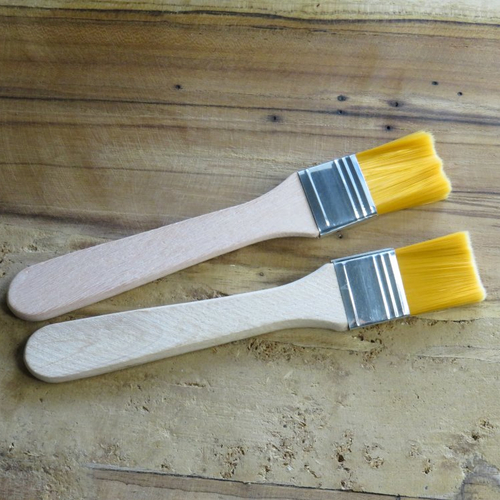 Lot de 2 pinceaux bois 22 mm