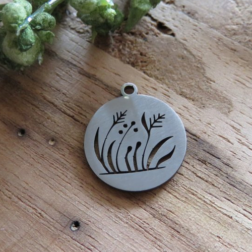 Pendentif fleurs herbes acier inoxydable argenté