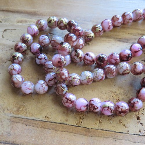 10 perles verre veinée ronde rose, marron et dorée 8 mm