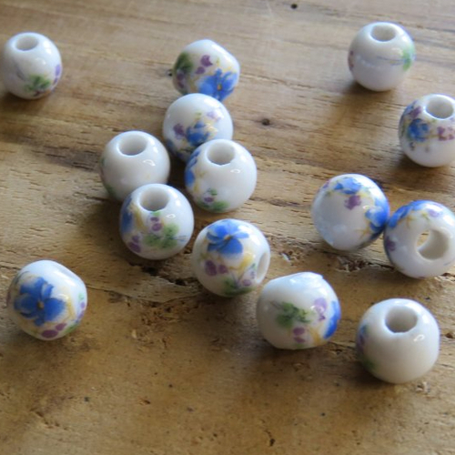 10 perles porcelaine fleur bleue 8 mm