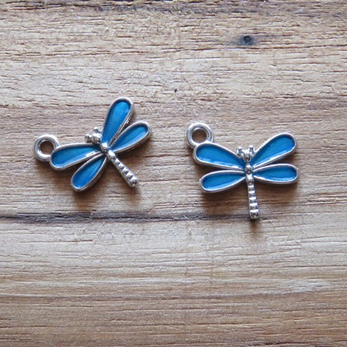 Breloque libellule émail bleue turquoise