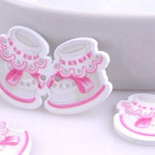 Lot de 10 boutons en bois - chaussons bébé - rose