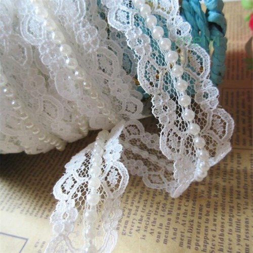 5 m de jolie dentelle fine avec perles nacrées - blanche  - 25 mm - d85