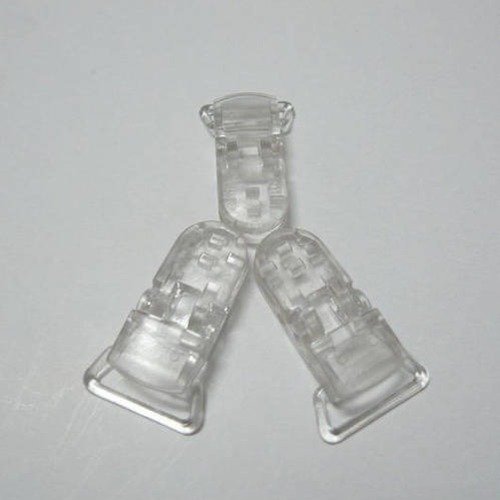 1 clip / pince bretelle pour attache tétine ou doudou - plastique - transparent 