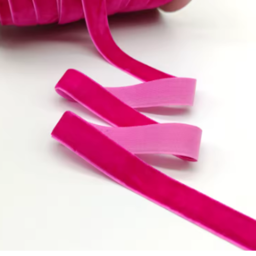 Ruban velours fuchsia - 09 mm - vendu au mètre