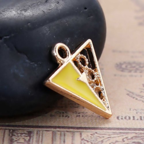 1 pendentif breloque - triangle - jaune - métal doré