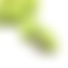 1 pendentif pompon fleurs - vert anis - l424