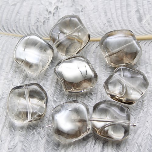 1 perle tchèque en verre - grise - p1300