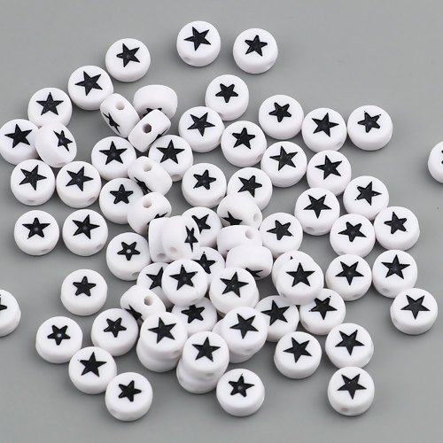 1 lot de 100 perles etoiles noires sur fond blanc en acrylique