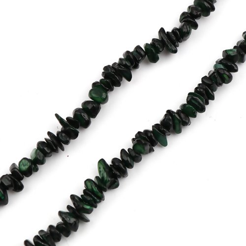 Perles de coquillage - chips vertes teintées - lot de 30 - p873