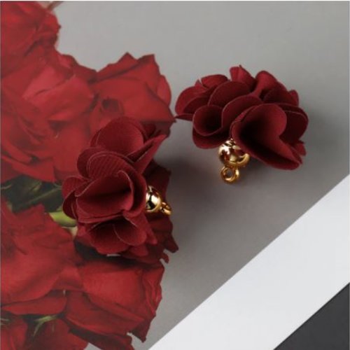 1 pendentif - breloque pompon fleurs - bordeaux - l2125