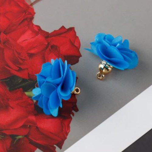 1 pendentif - breloque pompon fleurs - turquoise - l2111