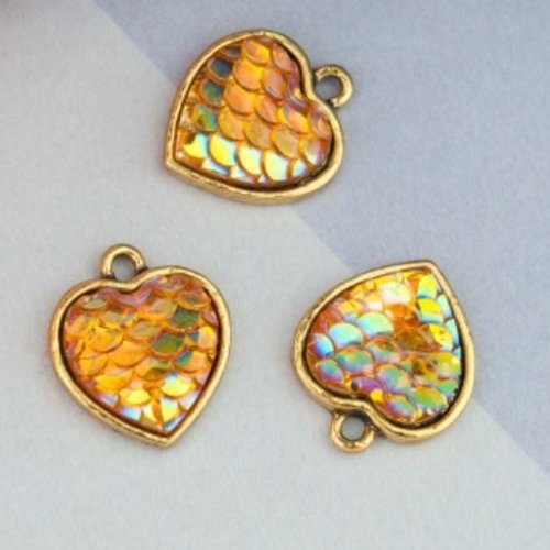 1 pendentif coeur écailles de dragon - sirène -  orange irisé - métal doré - r080