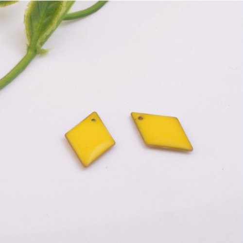 1 pendentif - sequin losange - émaillé jaune - laiton - r762