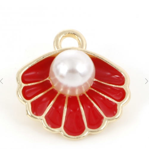 1 breloque - pendentif - coquillage - mer - perle et emaillé rouge - métal doré - r131