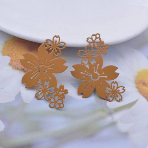 1 pendentif connecteur breloque fleurs hibiscus - estampe - filigrane - laser cut - beige foncé