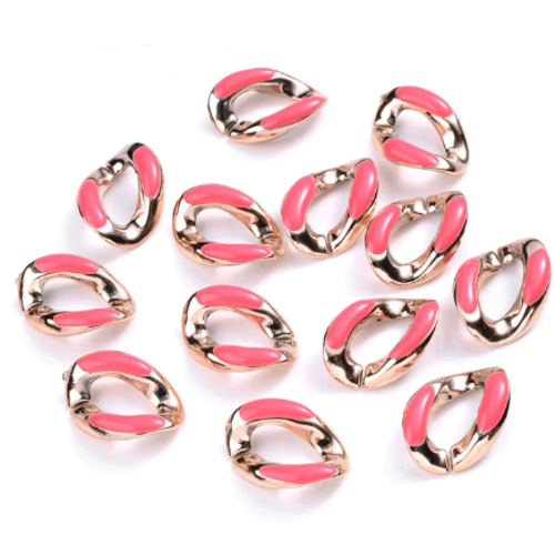 5 anneaux maillons ouverts torsadés en acrylique - doré emaillé résine rose