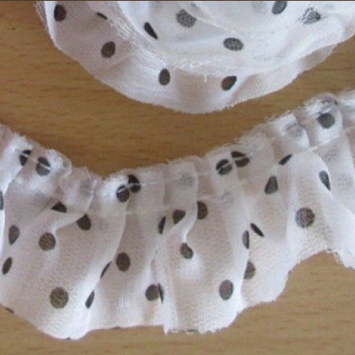 2.50 m de galon dentelle - pois - organza - tulle - plissée - froncée - 40 mm - blanc pois noir - d187