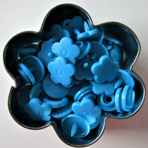 1 lot de 10 boutons pression - fleurs - type kam - turquoise