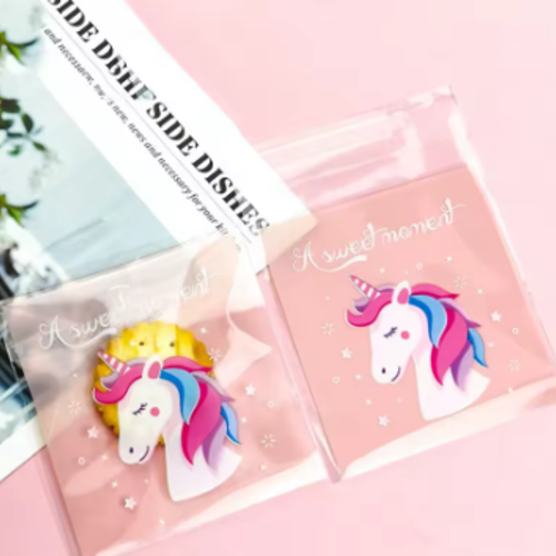 Lot de 10 sachets cadeaux en plastique - motif licorne