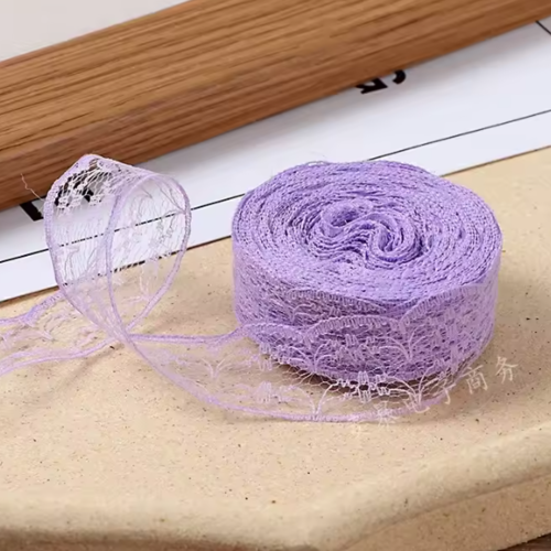 10 m de jolie dentelle fine - coeurs - parme - 22 mm - d225