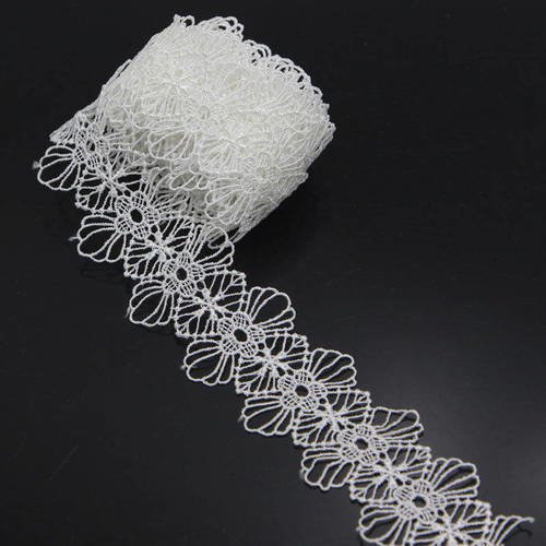 1.80 m de galon dentelle guipure - blanc - d21
