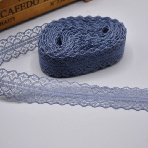 2 m de ruban en dentelle fine - 30 mm - gris bleuté - d164