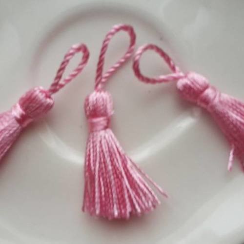 1 lot de 3 pompons - pampilles - 45 mm - rose 