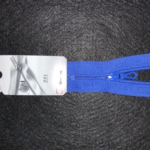 Fermeture éclair 12 cm bleu roi vif 540 non séparable fine 4mm z51 jupe, robe, bustier,trousse..