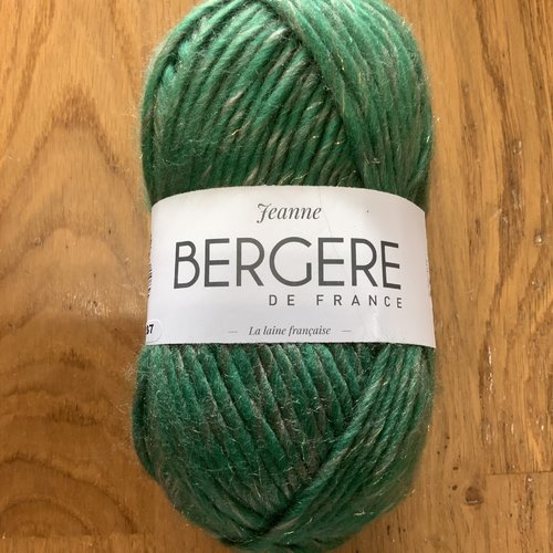 Laine jeanne bergère de france gazon or 10899