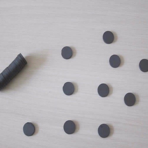 10 aimants rond diamètre 10mm - noir pour magnets ou maintiens de plaques 