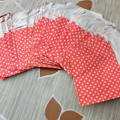 100 emballages pochettes cadeaux rouge 7cm point métallisé argenté sachets avec rabat à ruban adhésif c30