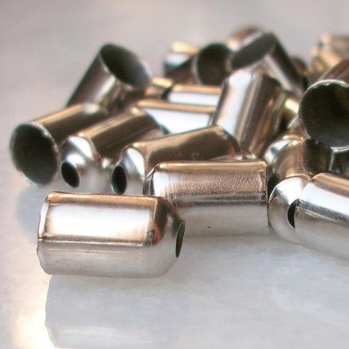 100 embouts capsule cache noeud pour cordon collier porte clé ou pompon argenté 10x6mm a33
