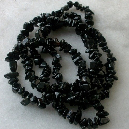 Enfilade fil de 80cm de perles pépite chips d onyx noir ∞ pierre naturelle semi précieuse gemme  ∞  5 à 10mm b63