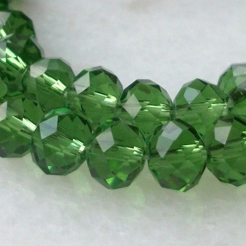 14 perles de bohème vert 8x6mm en verre à facettes transparente facetté b56