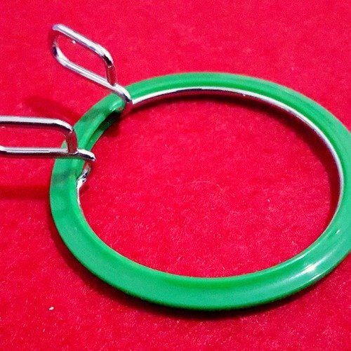 Mini arceaux vert cerceau tambour circulaire / outil cercle à broder etamine aïda  diamètre 5,7cm broderie a23