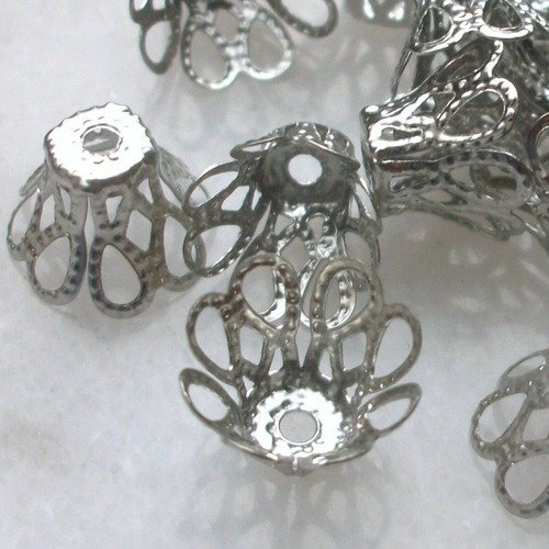 10 coupelles 12x8mm cape chapeaux filigranées pour perles en métal argenté pour la réalisation de fleurs en verre a34
